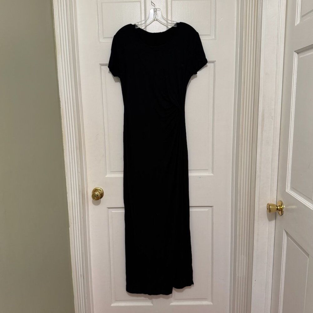 Neiman Marcus Black Maxi T-Shirt Dress – Effortless & Chic